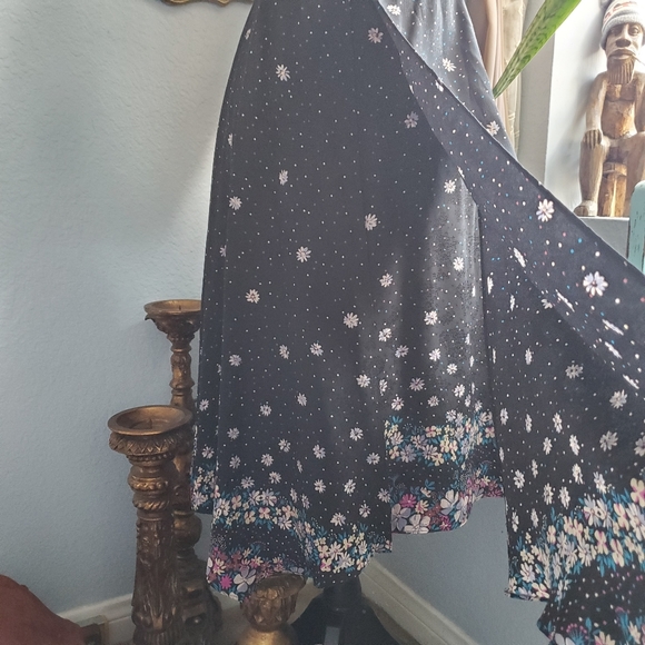 Betsy Johnson Dress - Picture 6 of 12